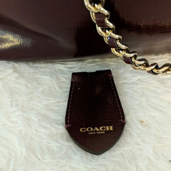 Coach Maroon Leather Shoulder Bag - Picture 6 of 8